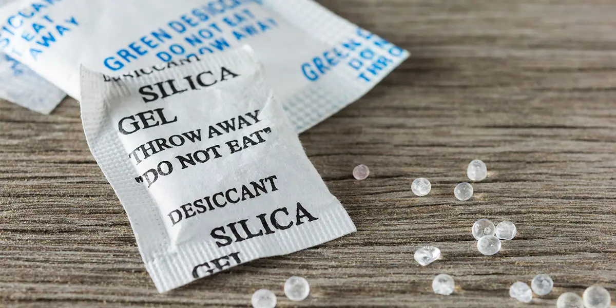 What Are Silica Gel Packets And Is It Harmful If You Eat One?